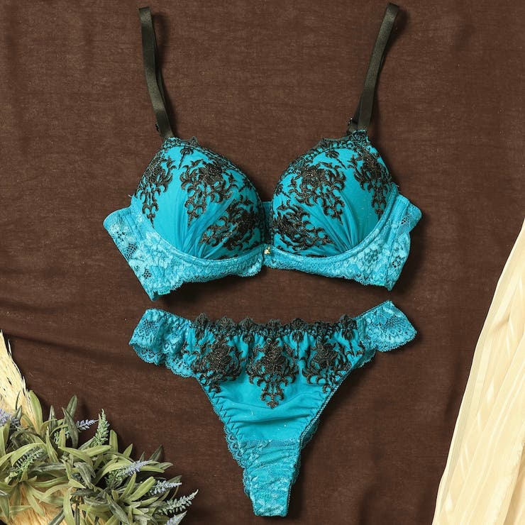 ターコイズ | 【脇高】エレガンスオーナメント ３ ４モールドカップブラ＆バックレースTバック | palissee