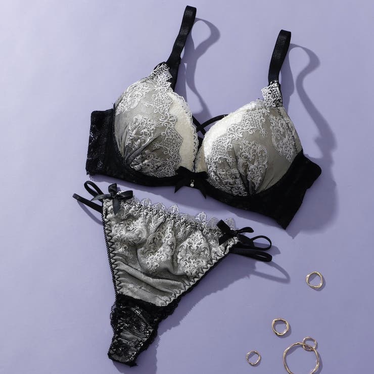 ブラック | 【脇高】ゴシックレース 脇高ブラ＆Tバックショーツ  A B C D | palissee