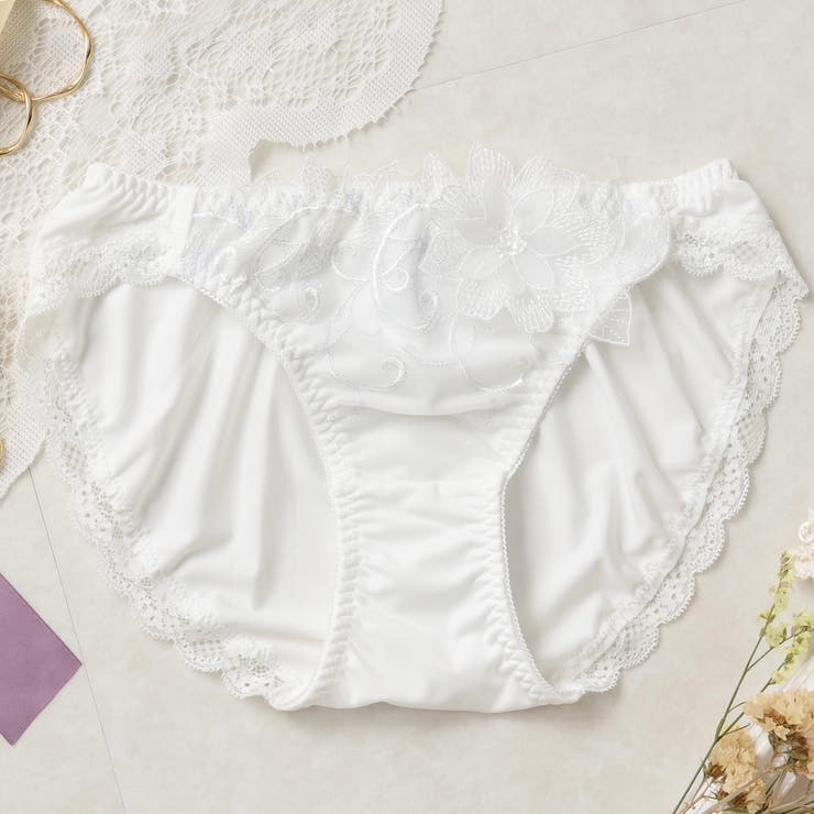 オフホワイト | Luxury Lace フルバックショーツ  | palissee