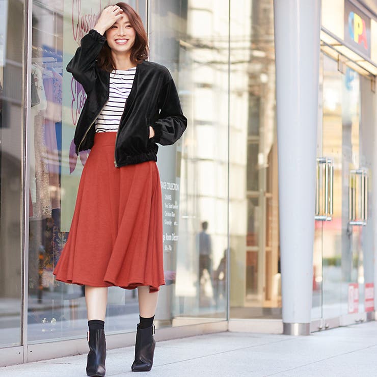 ベロア素材 ノーカラーブルゾンベロア素材 ノーカラー ブルゾン