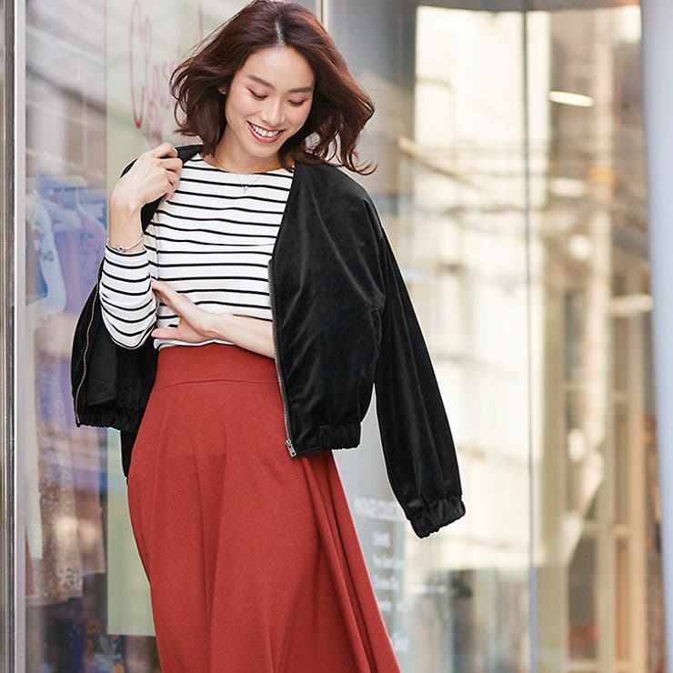 ベロア素材 ノーカラーブルゾンベロア素材 ノーカラー ブルゾン