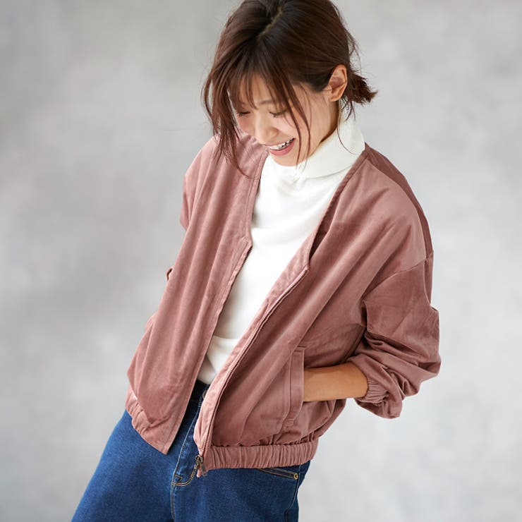 ベロア素材 ノーカラーブルゾンベロア素材 ノーカラー ブルゾン