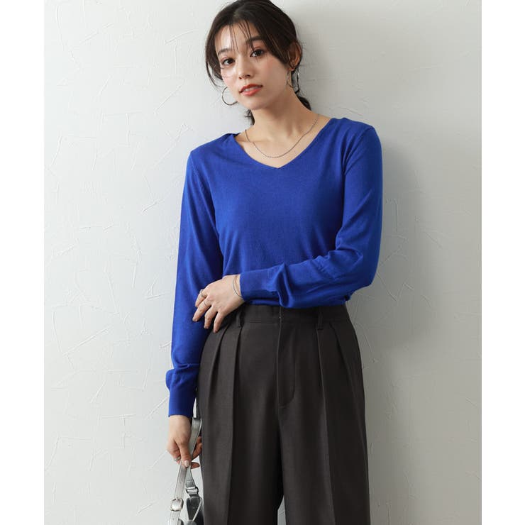 ロイヤルブルー | Vネックシルクタッチウォッシャブルニット ニット 選べるネック | Pierrot
