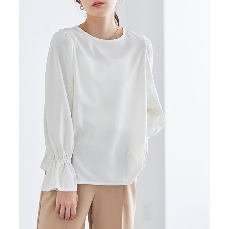 オフホワイト | バックボタンキャンディスリーブTブラウス Tブラウス キャンディスリーブ | Pierrot