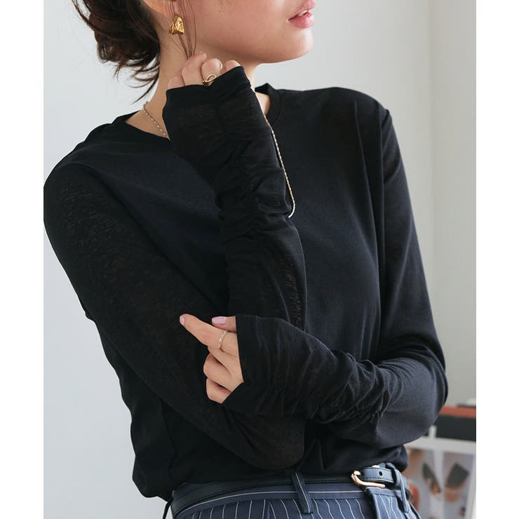 ブラック | 袖シャーリングシアーロングスリーブTシャツ デザイントップス 袖コンシャス | Pierrot