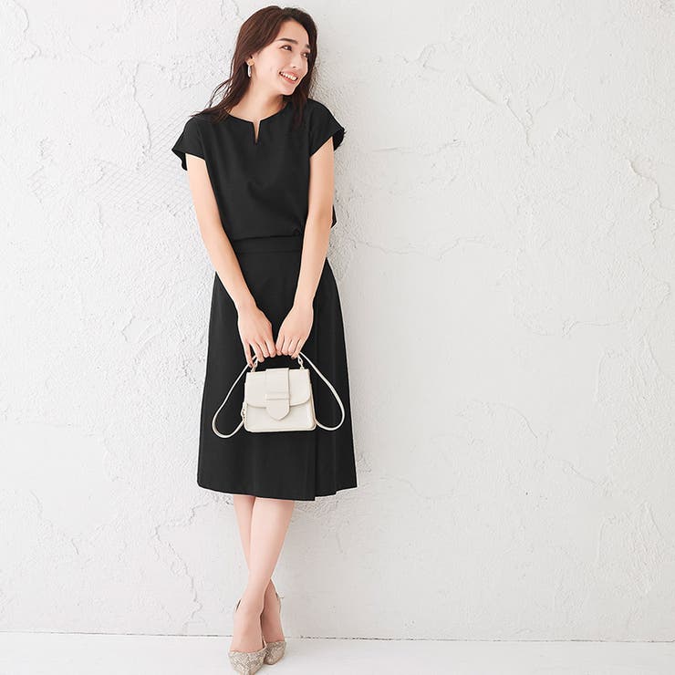 スカートセットアップスカート トップス セットアップ キーネック[品番