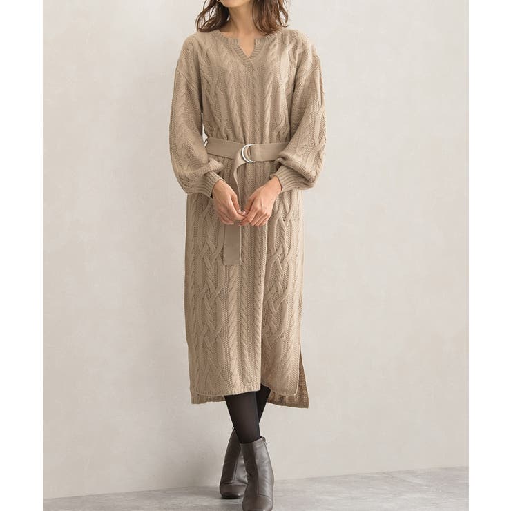 ケーブル編みキーネックニットワンピース ワンピース ケーブルニット