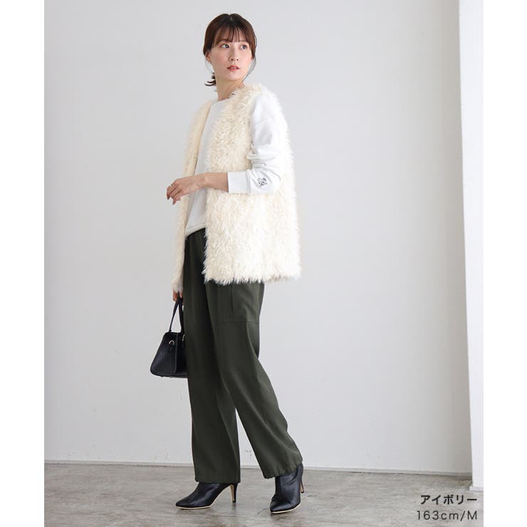 新品 ヒューデイトゥイブニング パール付きファーボア切り替えジレ