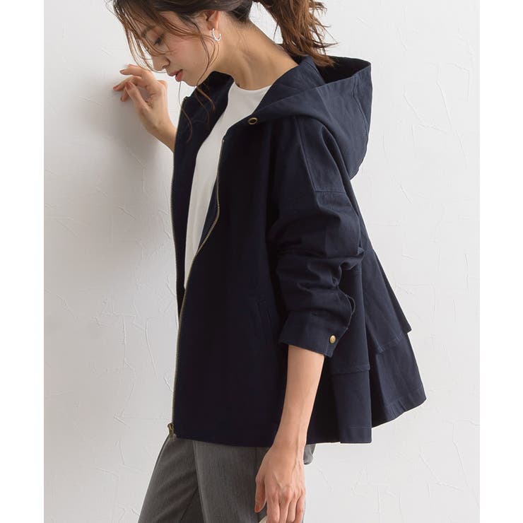 バックフレアデザインマウンテンパーカー マウンテンパーカー パーカー