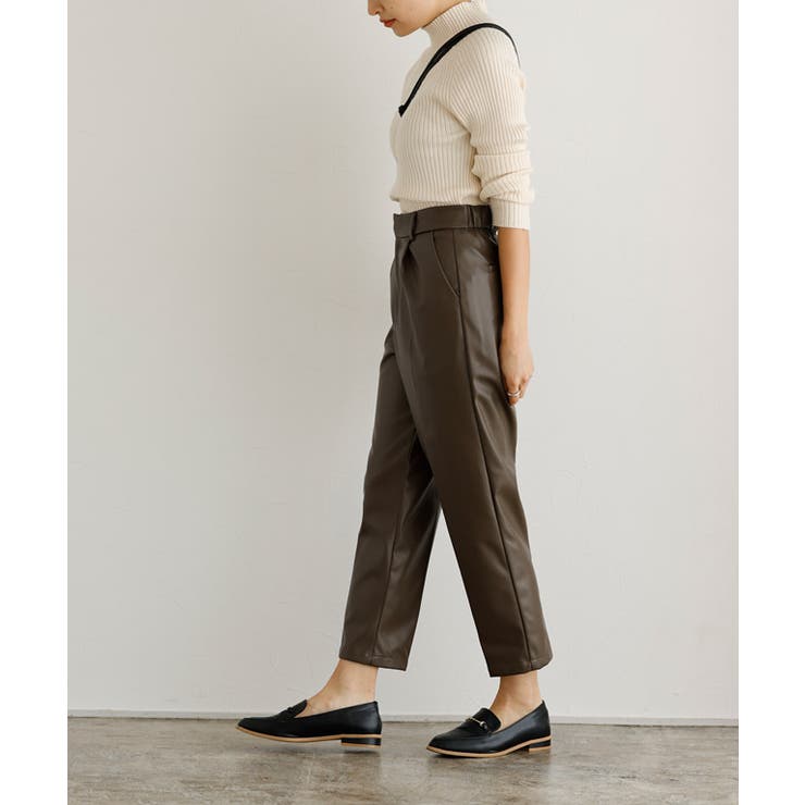 フェイクレザーペグトップパンツ パンツ テーパードパンツ フェイクレザー 合皮 品番 Prtw Pierrot ピエロ のレディースファッション通販 Shoplist ショップリスト フェイクレザーペグトップパンツ パンツ テーパードパンツ フェイクレザー 合皮 品番 Prtw Pierrot ピエロ のレディースファッション通販 Shoplist ショップリスト