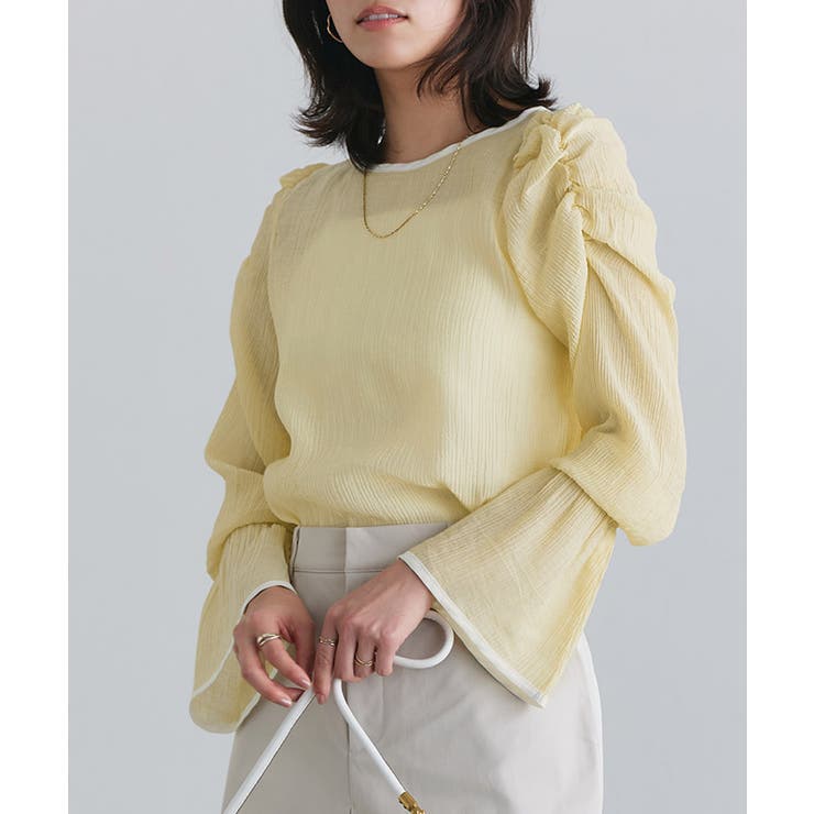 イエロー×アイボリー | 配色デザインシャーリングブラウス ブラウス サッカー素材 | Pierrot