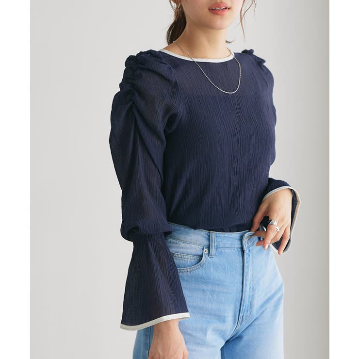 ネイビー×アイボリー | 配色デザインシャーリングブラウス ブラウス サッカー素材 | Pierrot