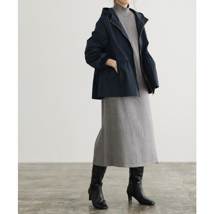 【美品】ルネ ニットワンピース ライトブルー 切り替えギャザー Aライン 美品】ルネ ニットワンピース ライトブルー 切り替えギャザー A