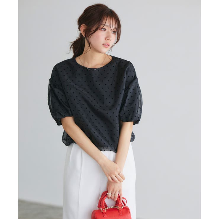 美品 ヨリ ビッグカラー フロッキー 半袖ブラウス ドット襟 ブラック 黒 美品】yori フロッキードットカラーtee 黒色 - メルカリ