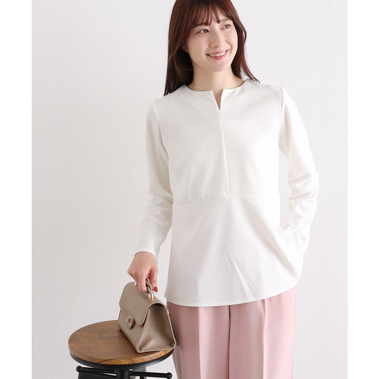 オフホワイト | キーネックペプラムTブラウス Tブラウス カットジョーゼット | Pierrot