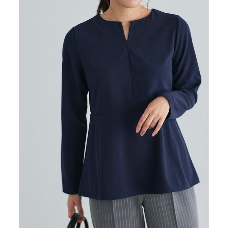 ネイビー | キーネックペプラムTブラウス Tブラウス カットジョーゼット | Pierrot