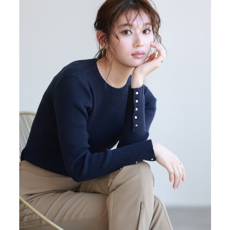 B/ネイビー | 選べるデザイン袖ボタンリブニット ニット パール | Pierrot