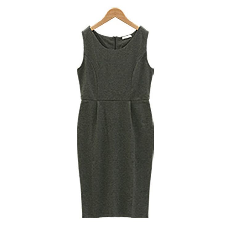 杢チャコール | 大人可愛くスタイルUP！ノースリーブタック入り タイトワンピースポンチ素材 | Pierrot