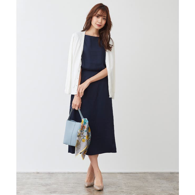 ネイビー | ドッキング Iラインワンピースフレンチスリーブ セットアップ風 ロング丈 | Pierrot