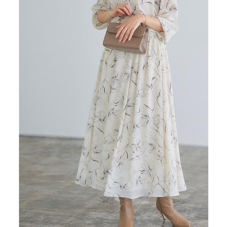 アイボリー | 花柄ギャザーフレアスカート スカート フレア | Pierrot