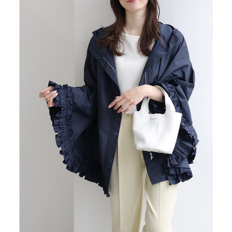 PERNA（ペルナ）の「フリルレインポンチョ（ポンチョ）」 - WEAR