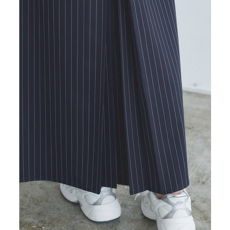 [RASW]バックインバーテッドプリーツスカート