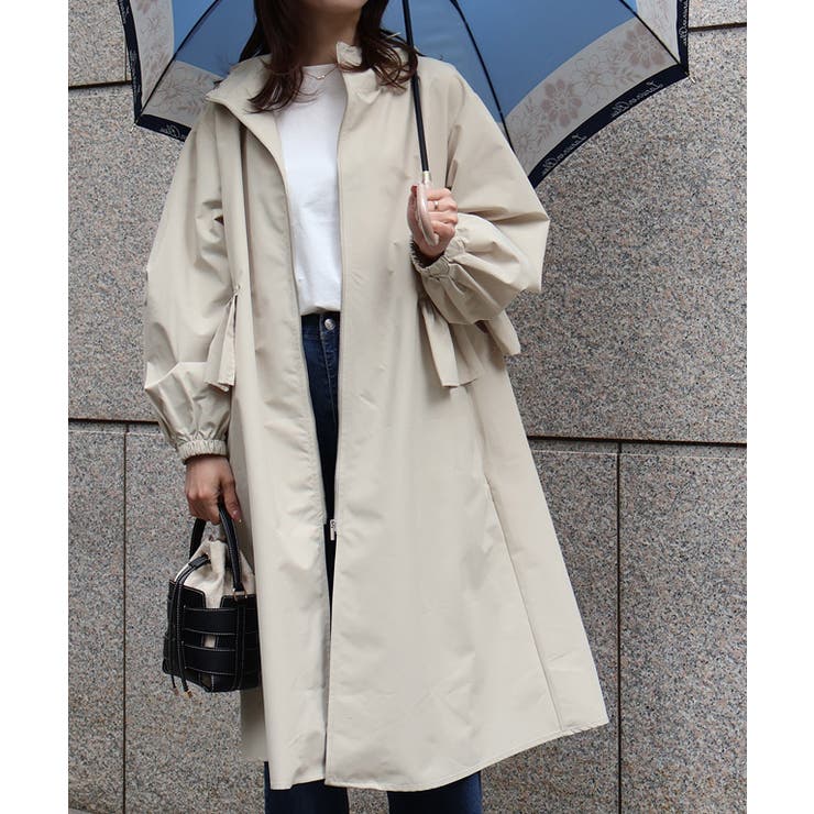 ライトベージュ | バックフリルレインコート 耐水性 雨 | Pierrot