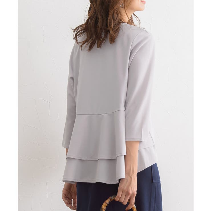 ライトグレー | バックフレアデザインTブラウス ブラウス シャツ | Pierrot