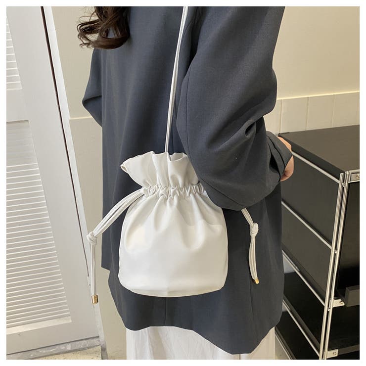 ショルダーバッグ 巾着バッグ レディース[品番：FQ000213523