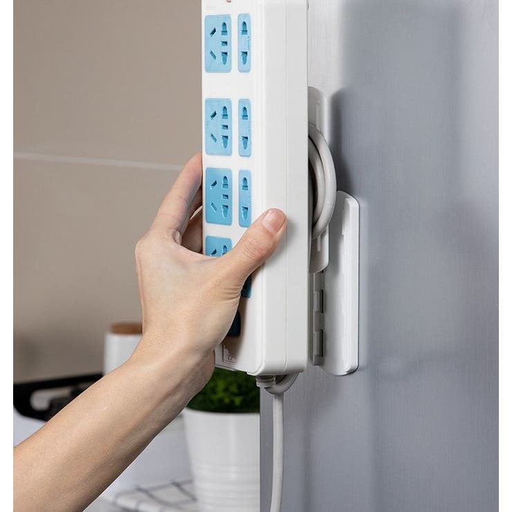 電源タップホルダー 壁掛け スライド式 | PlusNao | 詳細画像2 