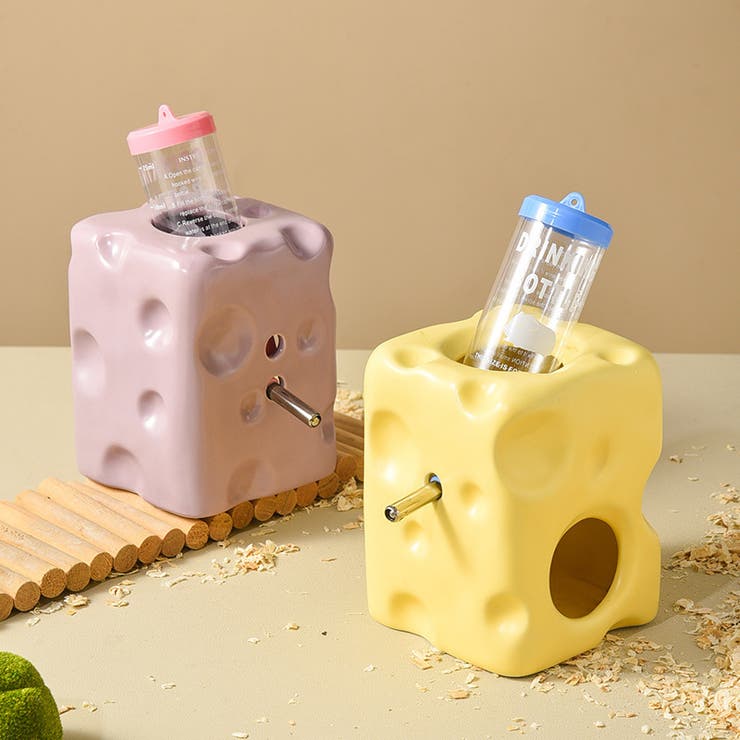 ハムスター隠れ家 水飲み器 チーズ型 | PlusNao | 詳細画像2 