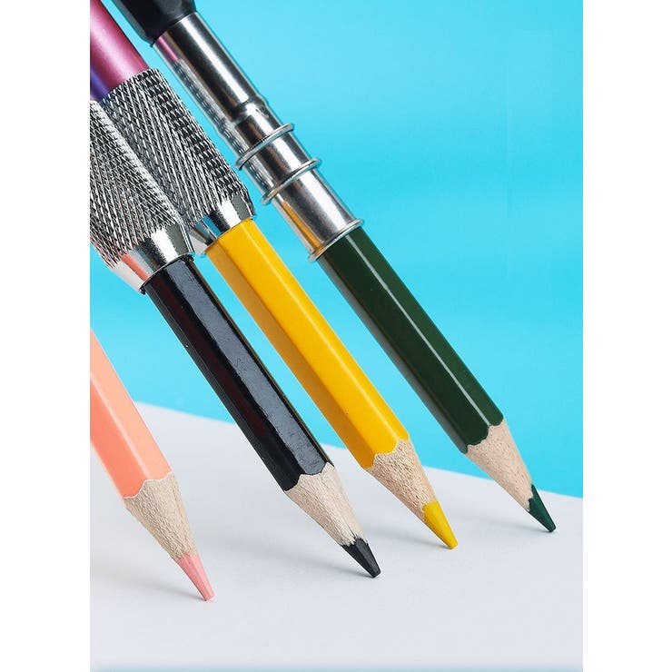 鉛筆✏️まとめ売り　✨ワンピースなど✨132本＆　鉛筆延長ホルダー未使用2本セット 鉛筆✏️まとめ売り ✨ワンピースなど✨107本＆ 鉛筆延長