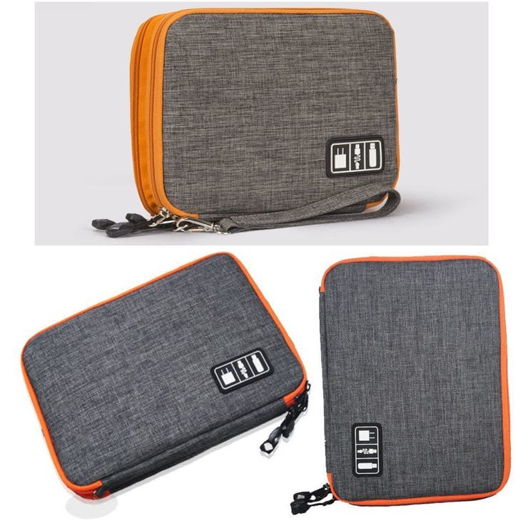 国内発送 COACH ジップ ポーチ iPad miniも収納可 CZ756 黒 公式】COACH – コーチ | ジップ ポーチ