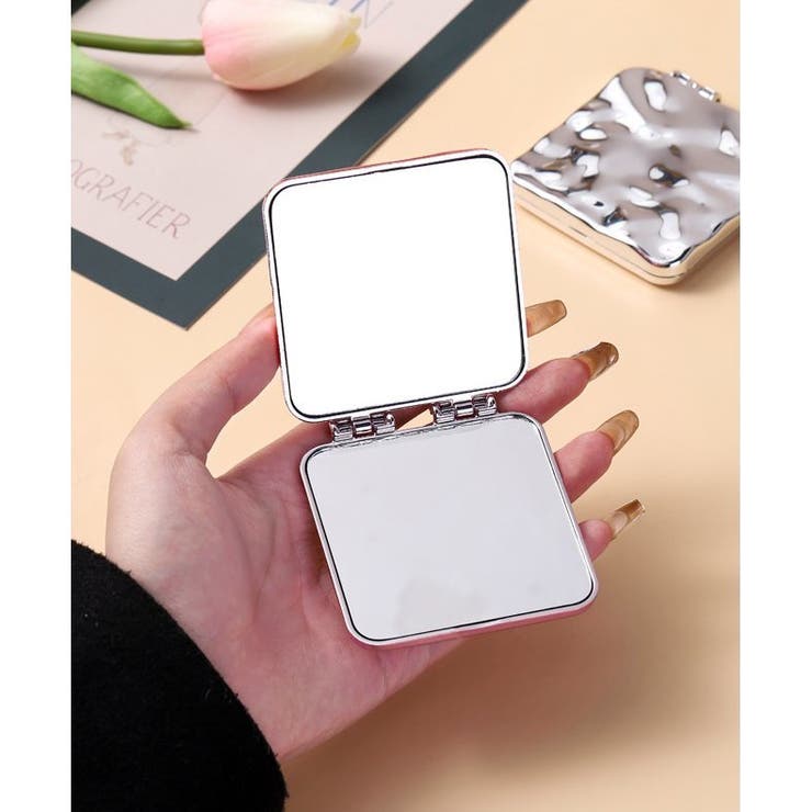コンパクトミラー 手鏡 折りたたみ[品番：FQ000206368]｜PlusNao