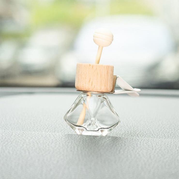 車用香水瓶 カーアクセサリー アロマディフューザー[品番：FQ000212252