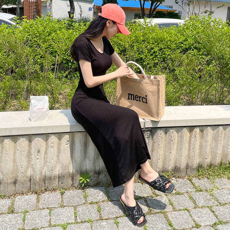 【関税込み】☆LOEWE☆ ウール ツイストバック マキシワンピース Yui Drawstring 2way OP Print Jersey – マザーハウス 公式サイト