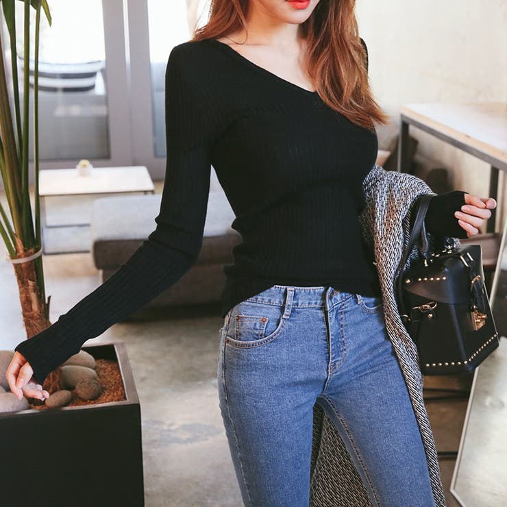 MINKPINK(ミンクピンク)ラメ入りVネックニット(サイズXS)(ブラック×ゴールド) ラメシャギーニットトップス Vネック秋冬[品番：AGCW0005853