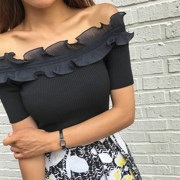 【GABRIELA HEARST】オフショルダー シャーリング入り ショルダーバッグ シャーリング ギャザー 肩掛け クシュクシュ