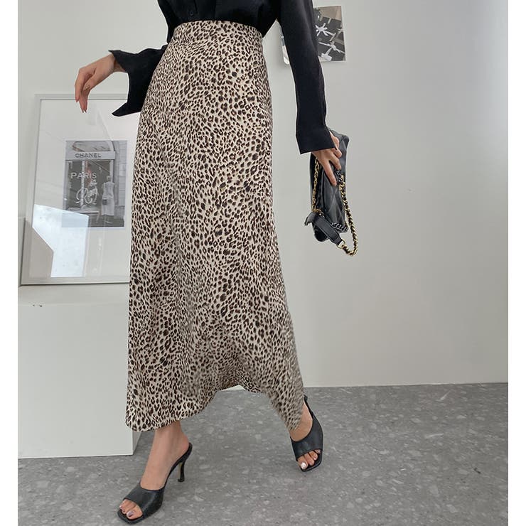 【美品】DOLCE&GABBANA ロングスカート ヒョウ柄　レオパード柄38 fit=scale-down,w=1200