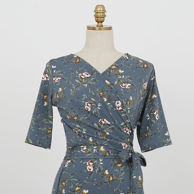 【Velnica】大人気＊完売品　カシュクール　マキシ丈ワンピース　花柄 花柄カシュクールワンピース ロングワンピース Vネック[品番