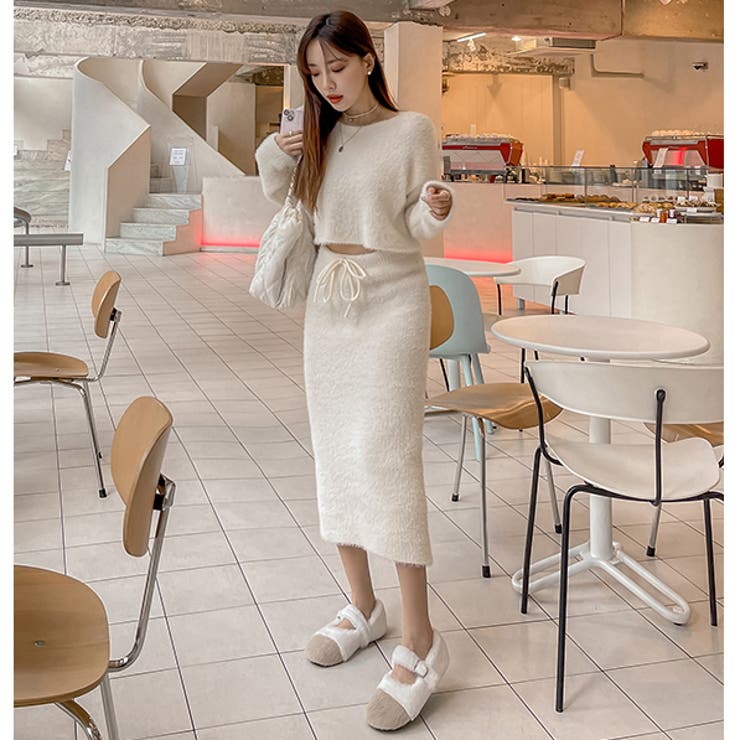 ふわふわニットツーピース クロップド丈 セットアップ[品番