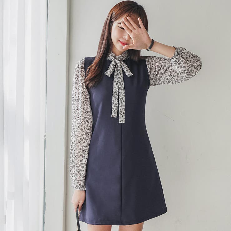 センターラインバックファスナーワンピース ノースリーブ ミニ