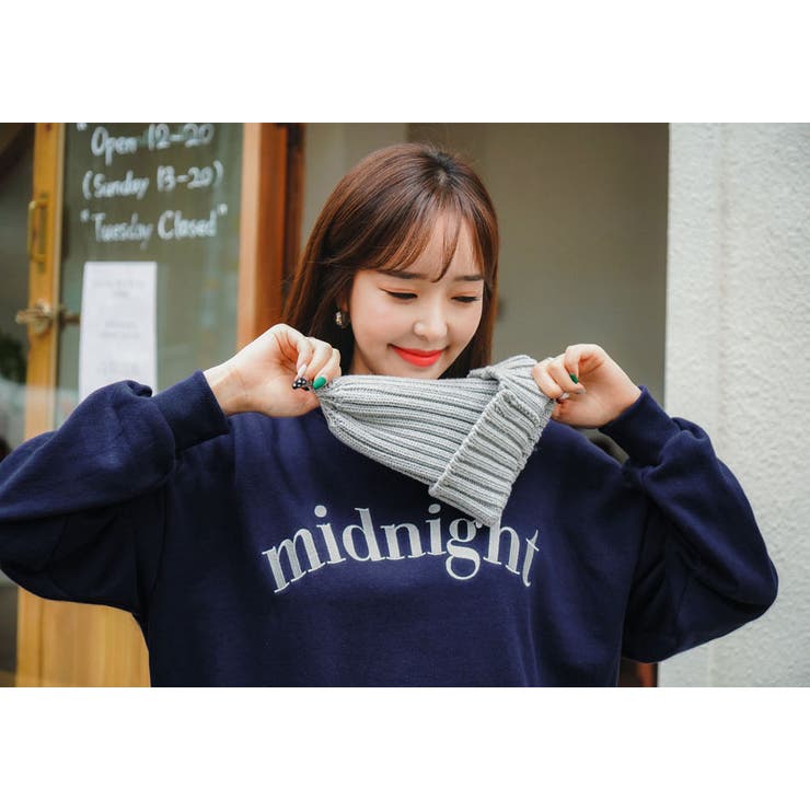 midnight刺繍ロゴスウェット トレーナー スウェット[品番