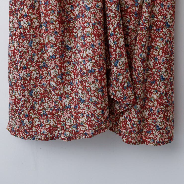 Vネックシャーリングワンピース ロングワンピース 花柄[品番