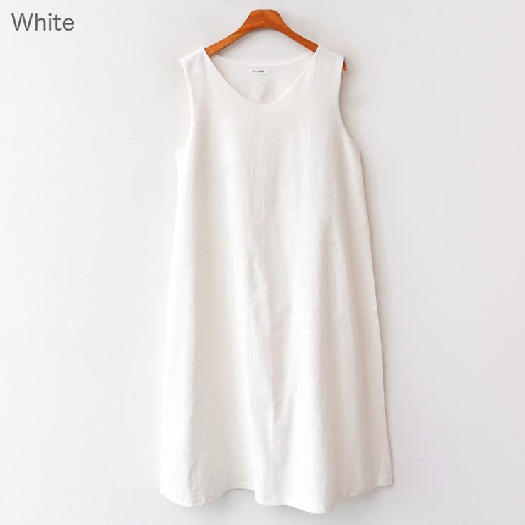 White | ゆったりAラインのマキシワンピース ノースリーブ タンクトップ | PREMIUM K