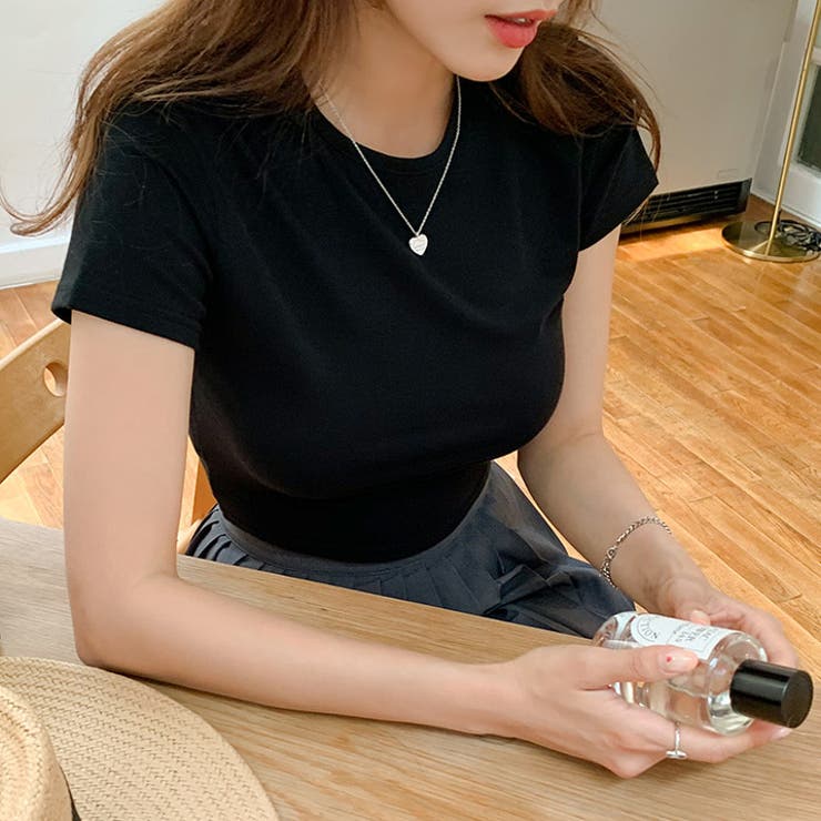 タイトクロップドTシャツ スリムフィット 半袖[品番
