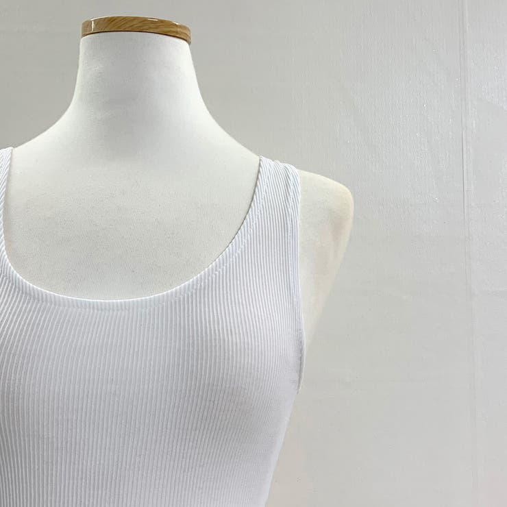 ラベルポイントタンクトップ クロップド丈 ノースリーブ[品番