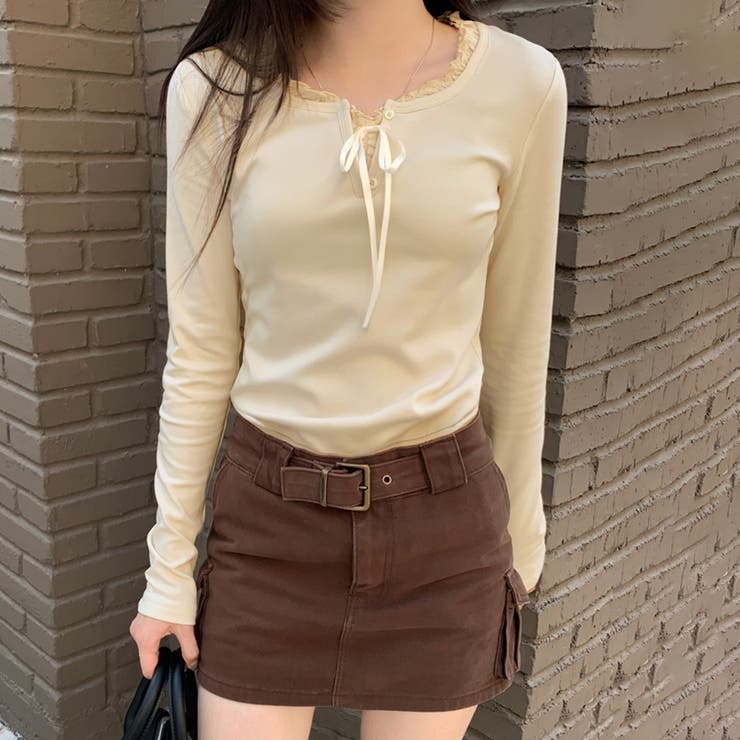 オフホワイト | フェイクレイヤードリボン使いトップス | privatebeach