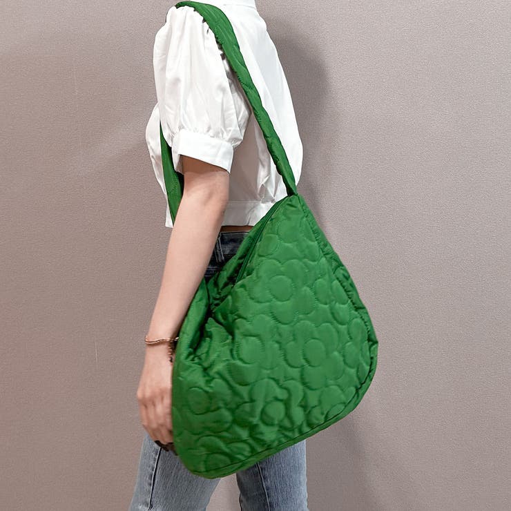 フラワーモチーフキルティングショルダーバッグ[品番 フラワーモチーフキルティングショルダーバッグ[品番