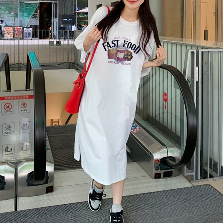 ロゴプリントTシャツワンピース[品番：PVBW0009152